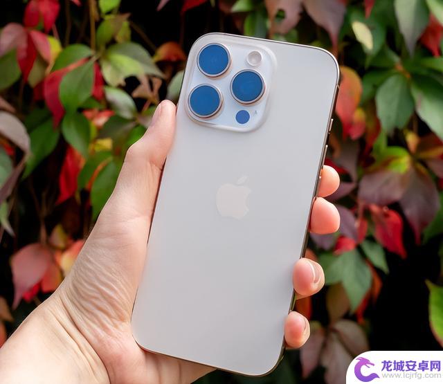 iPhone 16 Pro 降价至5000元,值得入手吗?测试揭示:这两个缺点让一半消费者望而却步