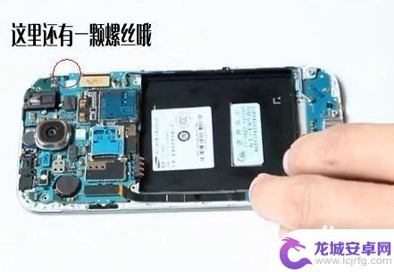 三星s4手机怎么拆开 三星i9500 S4拆机图文教程