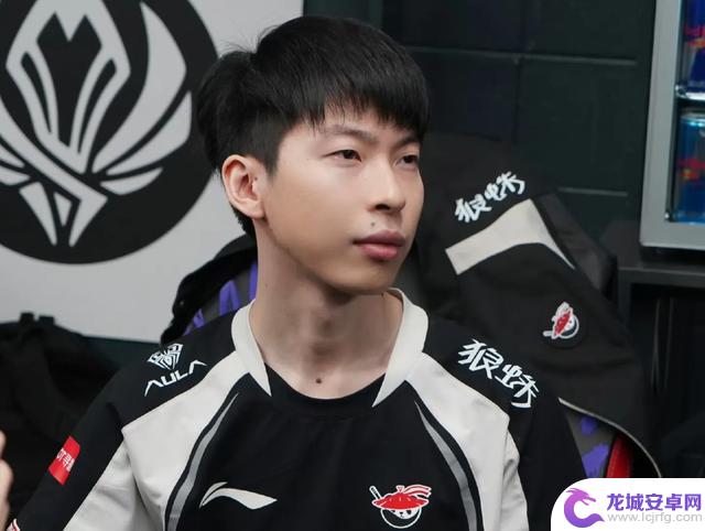 海外网友热议AL 3-0 BLG: ON彻底疯狂!Bin表现糟糕到令人震惊