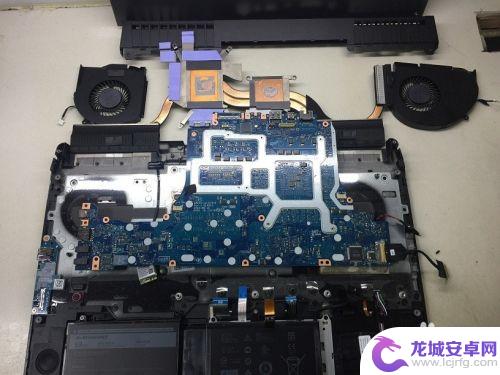 外星人手机如何拆 Alienware 17 R4拆机注意事项