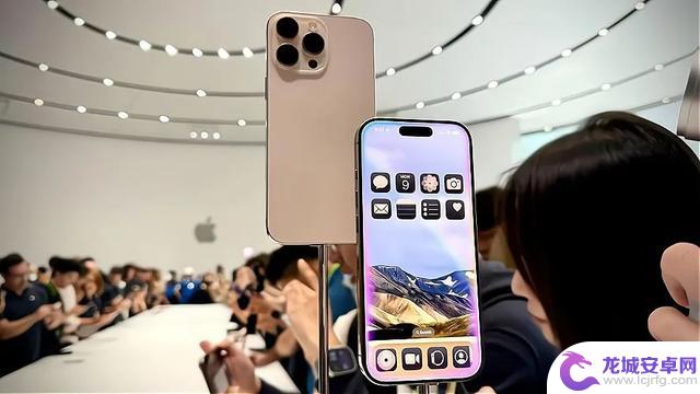 iPhone 16 Pro 上手体验：7999元的真实感受！