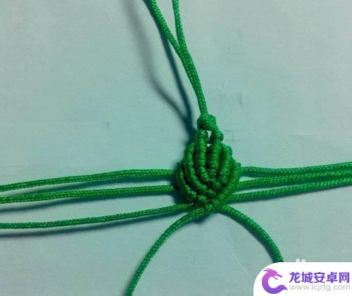 如何用拉链编织手机包包 手机链编织教程材料