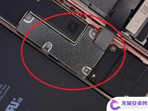 苹果手机怎么拆电板 苹果iphone7plus拆机换电池步骤