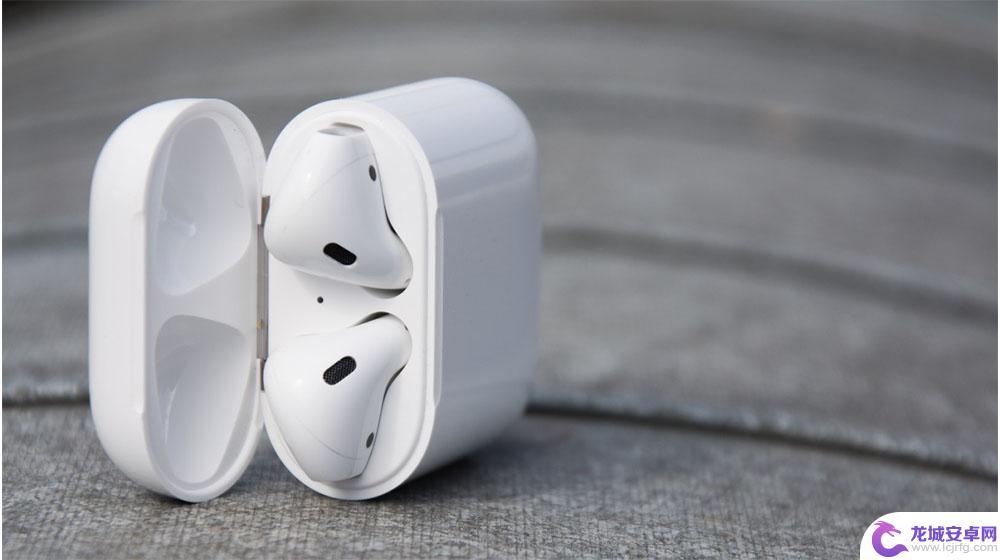 蓝牙耳机怎么连两个不同的手机 AirPods 同时连接多台手机