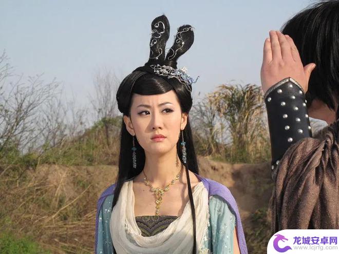 魔幻手机主角李滨 《魔幻手机》男女主角无戏可拍