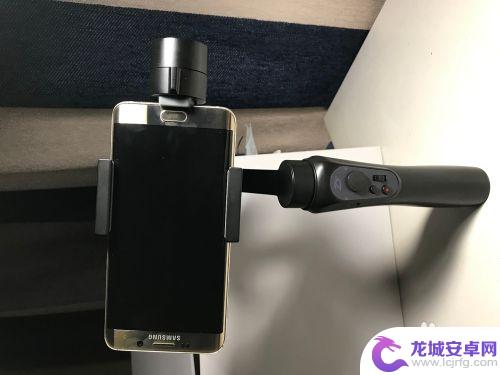 苹果手机怎么设置稳定器 手持稳定器如何调平