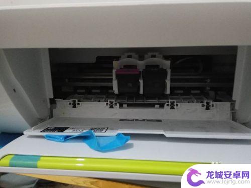 惠普deskjet2332怎么加墨 惠普（HP DESK JET2132)墨水如何添加