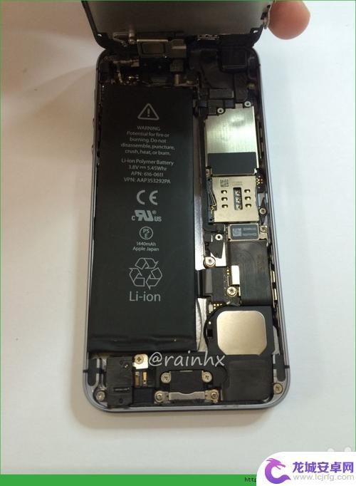 苹果5手机怎么换后壳 如何更换iphone5外壳