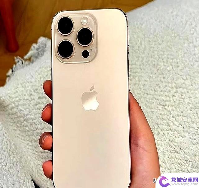 苹果推荐这三款机型,第二款最值得考虑,不要冲动换iPhone