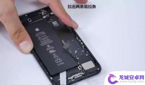 iphone7屏幕排线在哪个位置 修屏哥iPhone7拆机教程